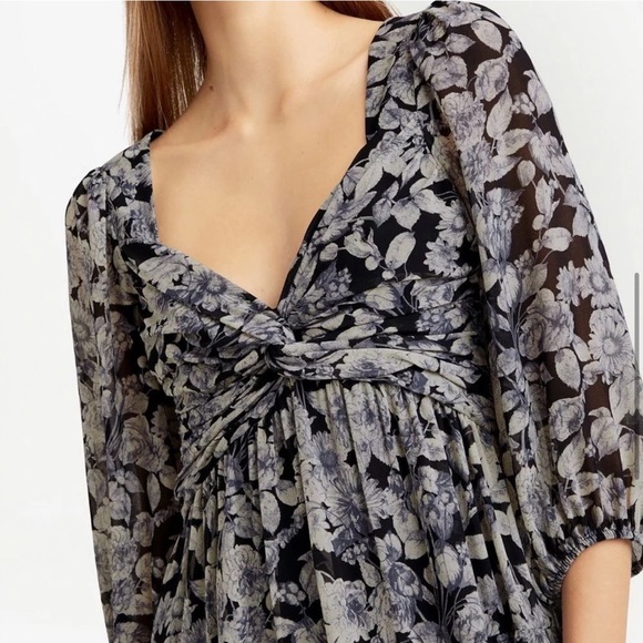 NWOT - Cinq A Sept “Harlie” Floral Balloon Sleeve Mini Dress - Size 10 - Picture 3 of 5